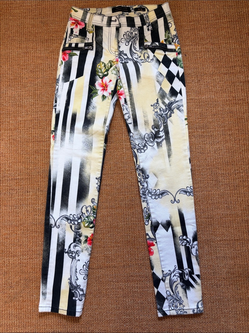 RAFFAELLO ROSSI Black, White & Yellow Floral Stripe Skinny Pants